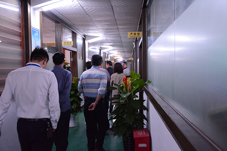相关向导旅行J9九游国际公司各部分